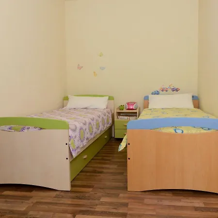 Spacious In With Terrace